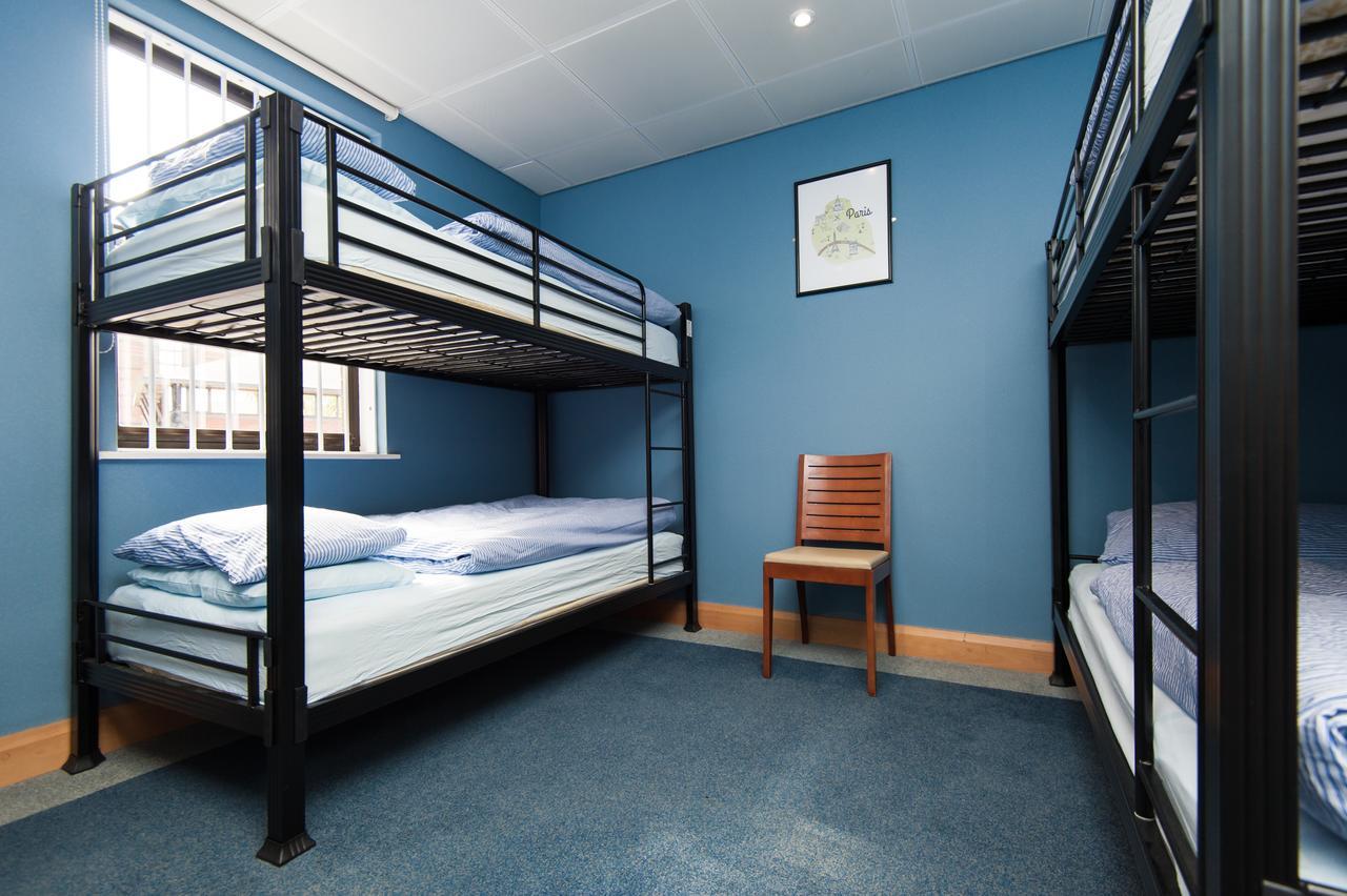 Russell Scott Backpackers Hostel Leeds  Extérieur photo