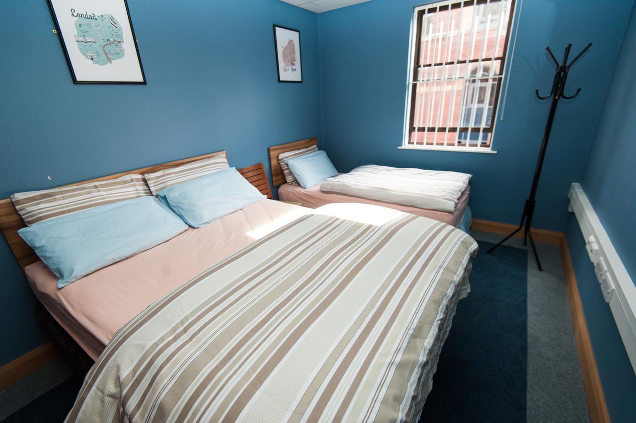 Russell Scott Backpackers Hostel Leeds  Extérieur photo