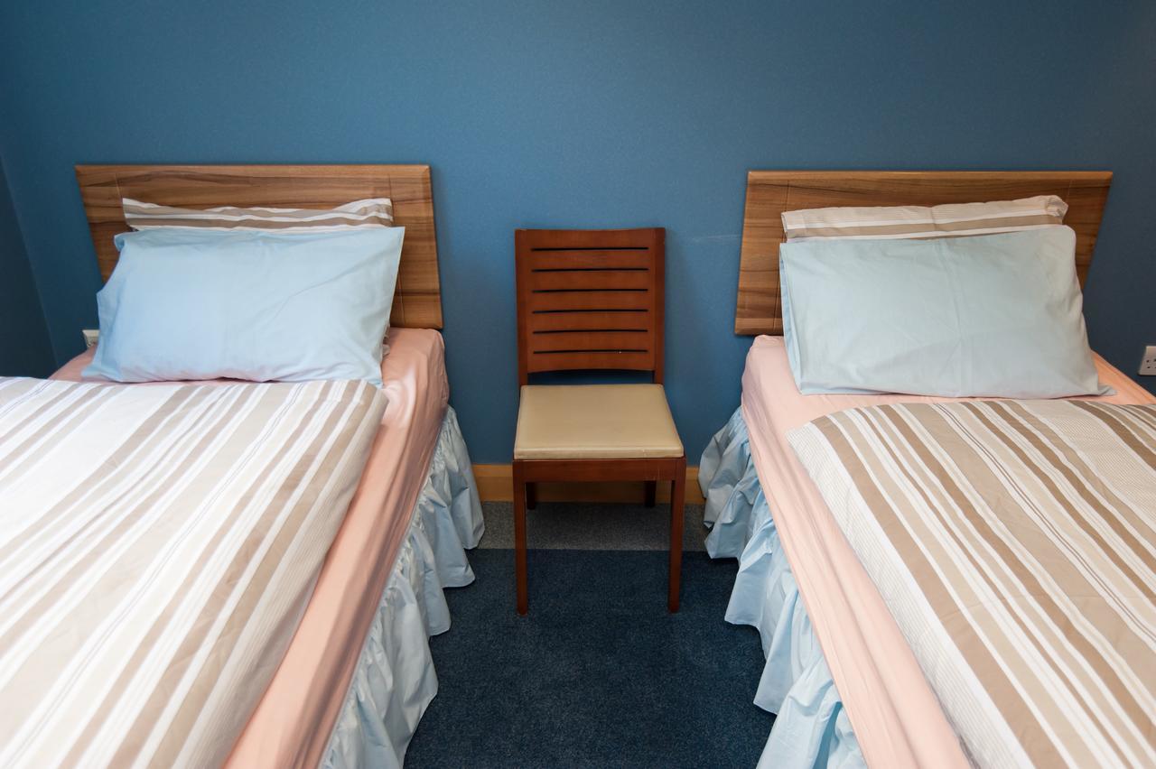 Russell Scott Backpackers Hostel Leeds  Extérieur photo