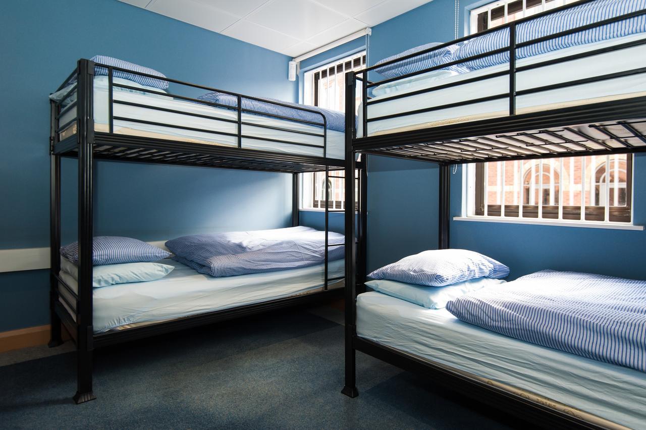 Russell Scott Backpackers Hostel Leeds  Extérieur photo