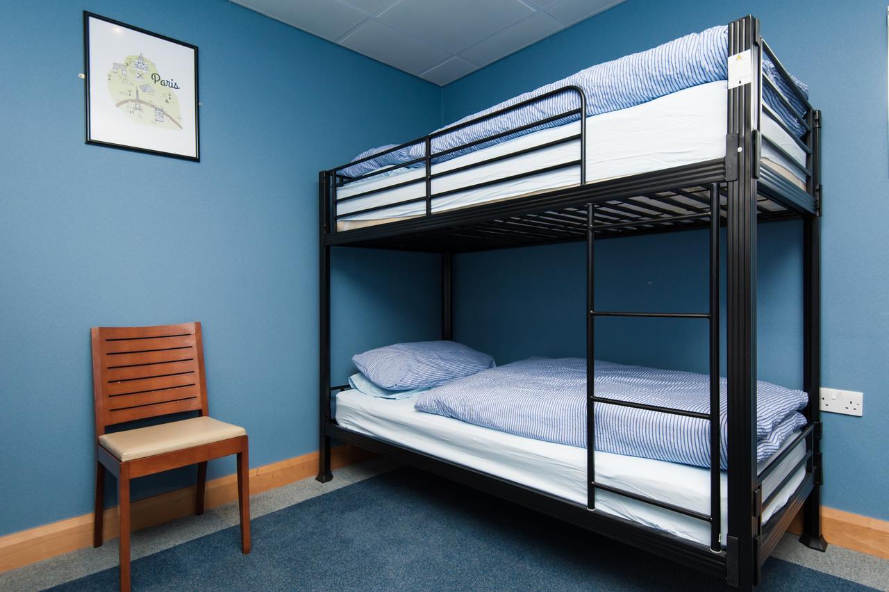 Russell Scott Backpackers Hostel Leeds  Extérieur photo